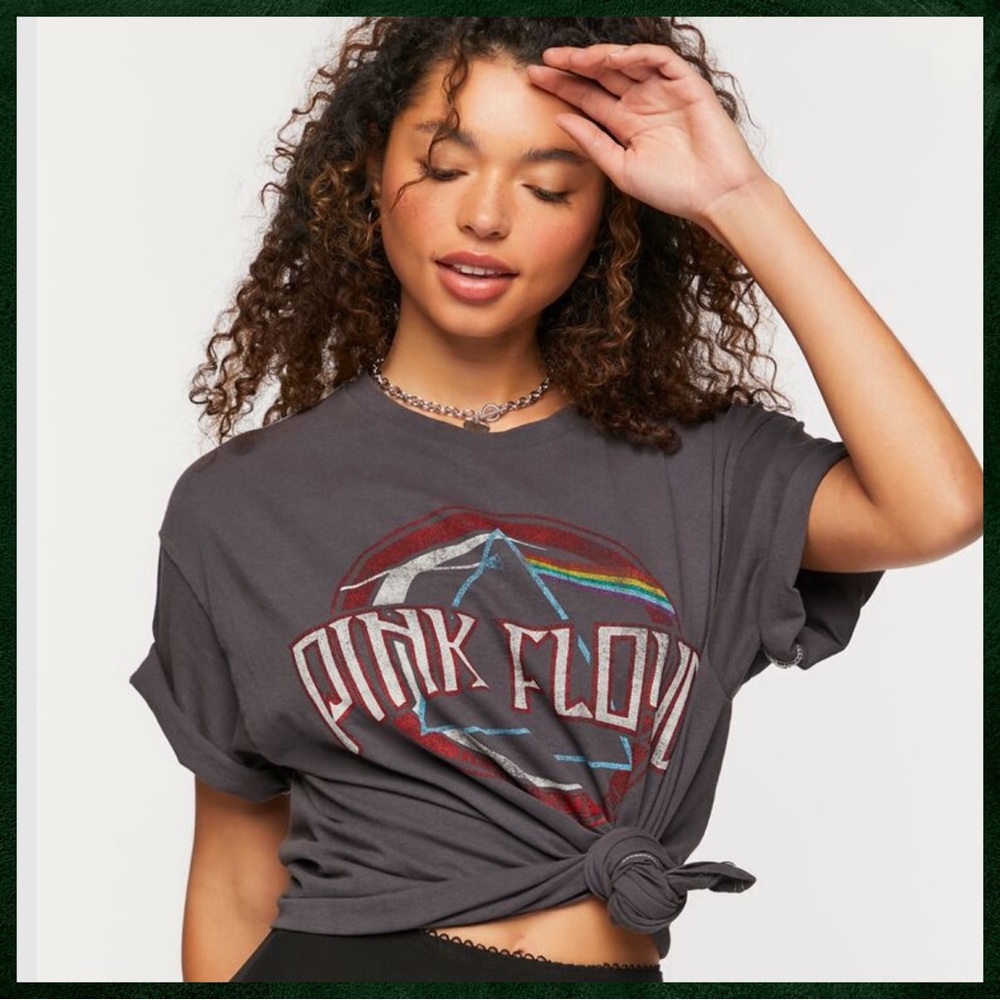 Pink Floyd Grapic Tee NWOT